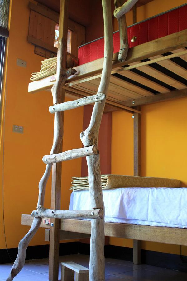 Dulan Groundnut Backpacker Hostel Donghe Esterno foto