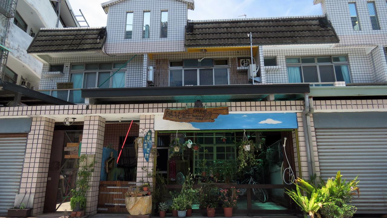 Dulan Groundnut Backpacker Hostel Donghe Esterno foto