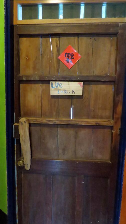 Dulan Groundnut Backpacker Hostel Donghe Esterno foto
